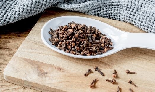 Les bienfaits du clou de Girofle