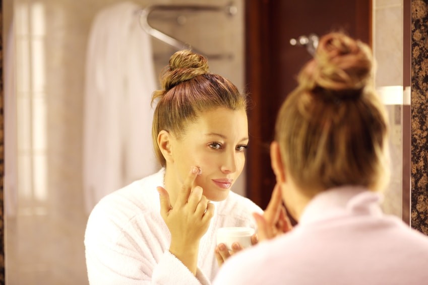 Anti-âge : quels soins de nuit choisir ?