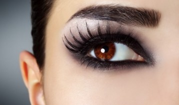 Crayon, fard à paupières, mascara : comment maquiller ses yeux ?