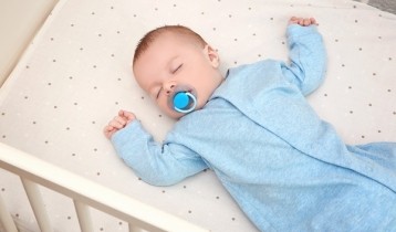 Sommeil de bébé : comprendre et accompagner votre enfant