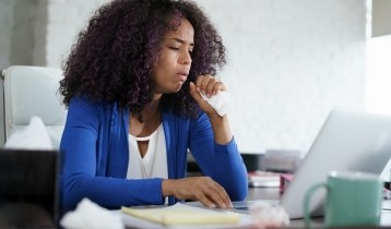 Toux sèche, toux grasse : comment les différencier ?