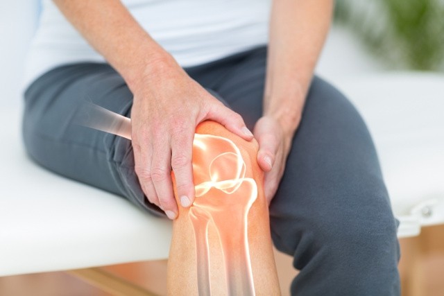 Arthrose du genou : l’espoir d’un nouveau traitement