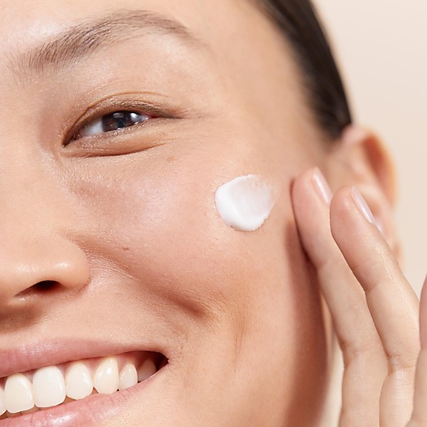 Avène Tolérance Hydra 10 fluide hydratant