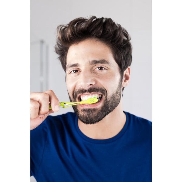 Elgydium Anti-Plaque brosse à dents medium