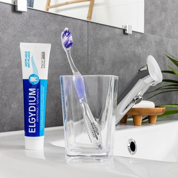 Elgydium Diffusion brosse à dents souple