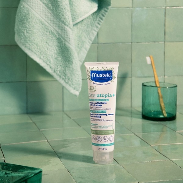 Mustela Stelatopia+ crème relipidante bébé Bio