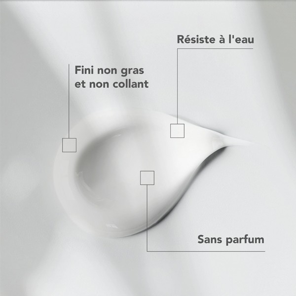 A Derma Exomega Control Crème solaire émolliente SPF 50+