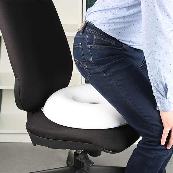 Coussin percé forme bouée