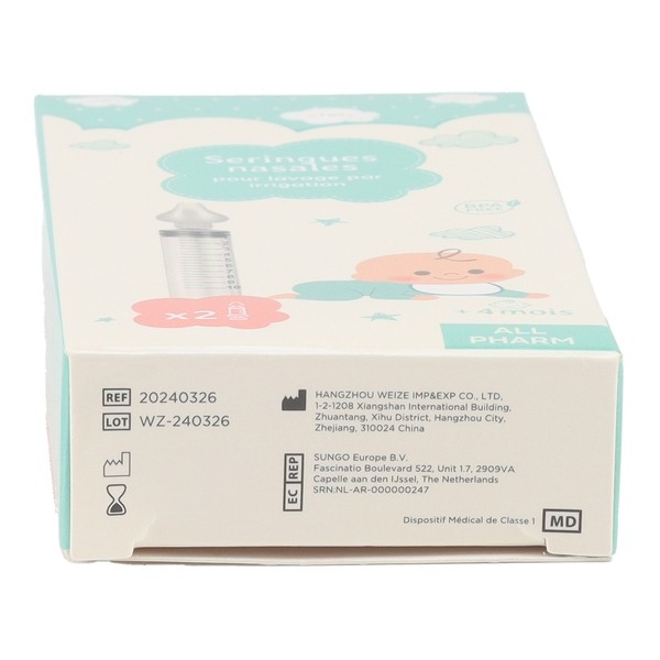 Seringue mouche bébé