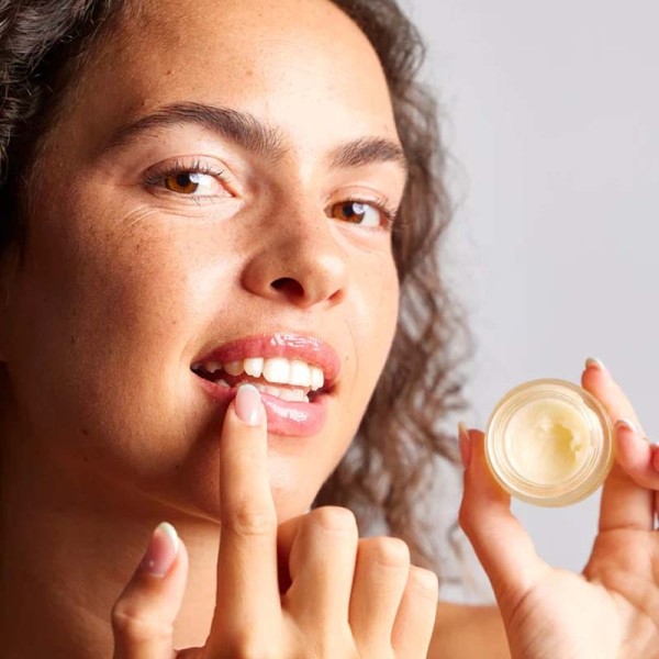 Krème Baume à lèvres noisette Bio