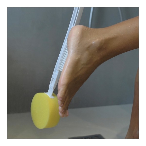 Brosse lave-pied et dos à long manche