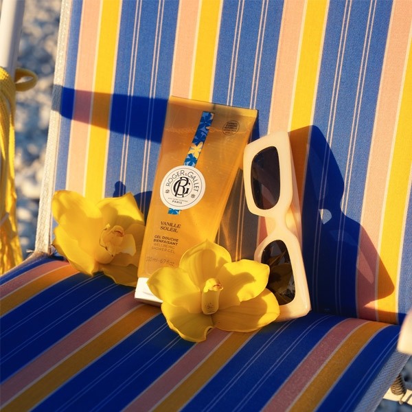 Roger et Gallet gel douche bienfaisant Vanille Soleil