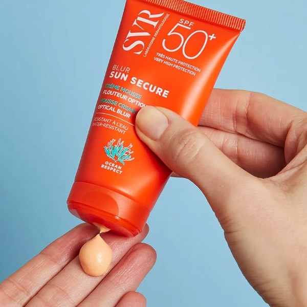 SVR Sun Secure Blur Teinté Crème solaire mousse SPF 50+